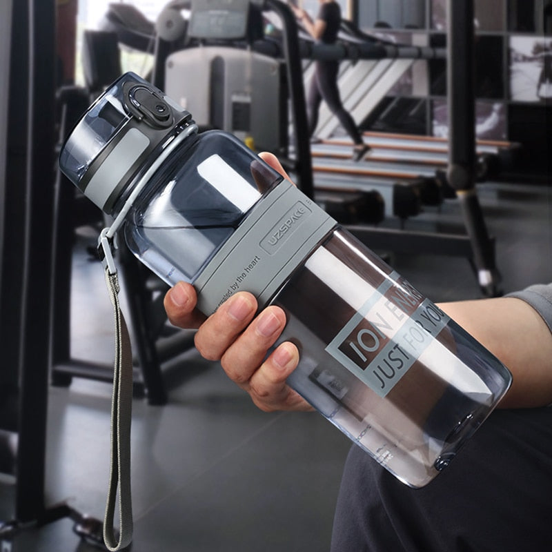 1L 1.5L 2L Sports Water Bottle Large Capacity Fitness Outdoor Eco-Friendly Plastic Portable 500ml