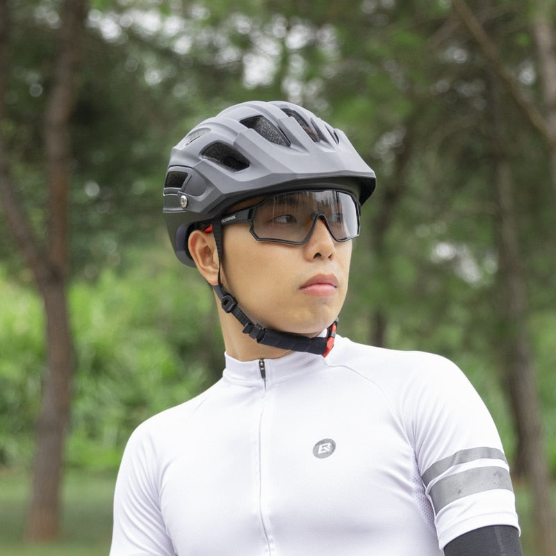 Cycling Glasses Photochromic MTB Road Bike Glasses UV400 Protection Sunglasses Ultra-light