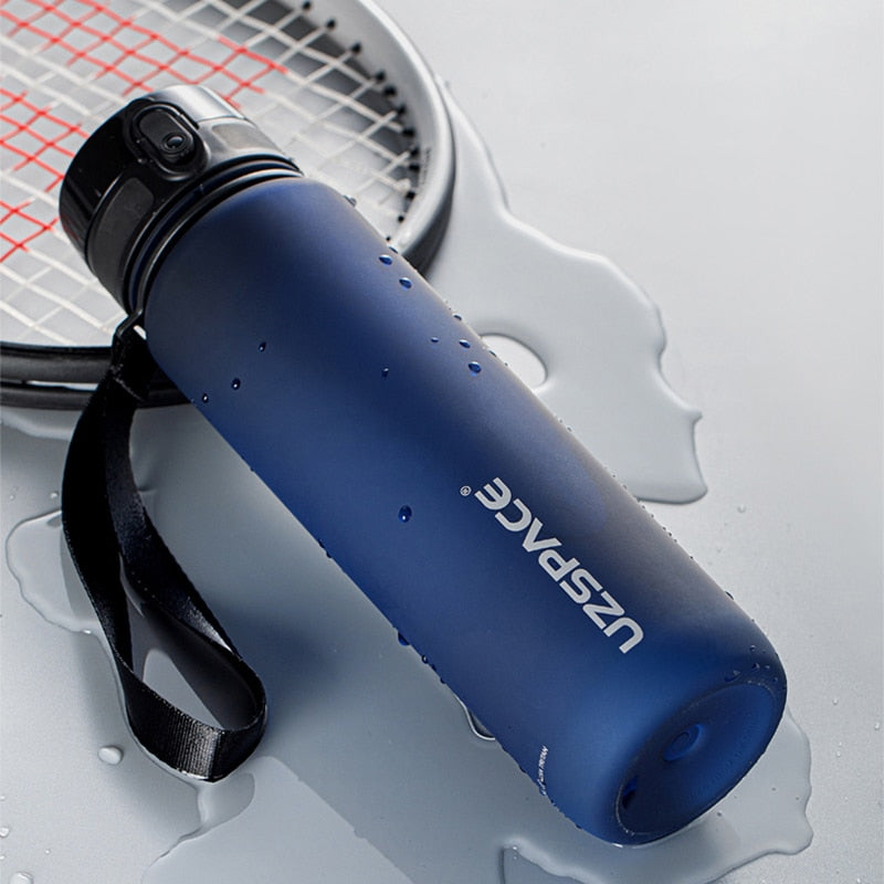 Water Bottle High cost performance Portable Leak-proof Outdoor Sport Shaker Drink Tritan Plastic